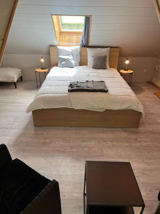 - 7 Pers Avec Jacuzzi - L'arche