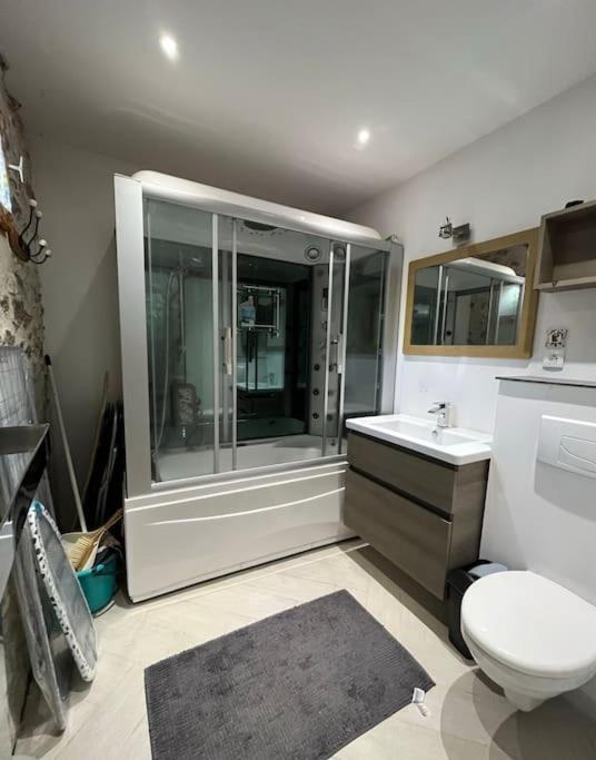 - 7 Pers Avec Jacuzzi - L'arche *